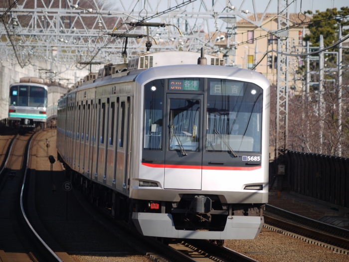 photo(25) 292s.jpg(318898 byte)